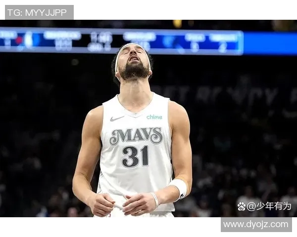 汤普森接受康复训练,或将重新投入赛季